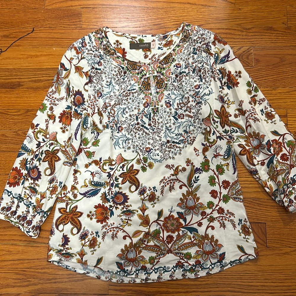 Floral blouse in small.